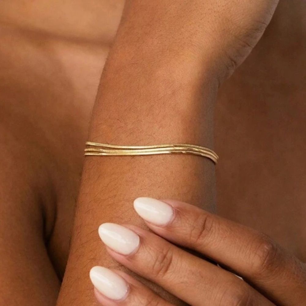 Triple chain Bracelet Q34
